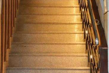 בית מלון כפרי White Rose