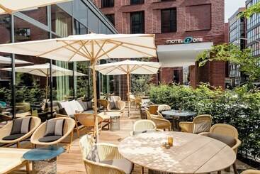 Motel One Hamburg Fleetinsel