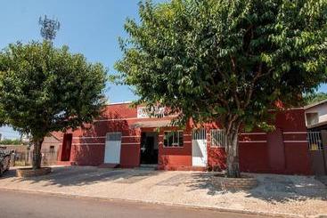 פנסיון Pousada E Agência Vila Rica Tur