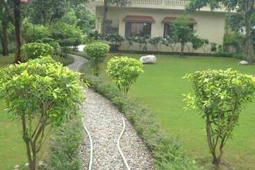 בית מלון כפרי Corbett Comfort Lodge