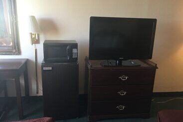 ホテル Derby Inn & Suites