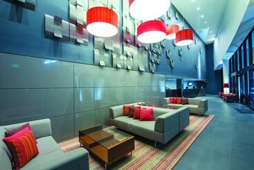 هتل Mantra Circle On Cavill