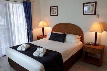 בית מלון כפרי Meridien At Trinity