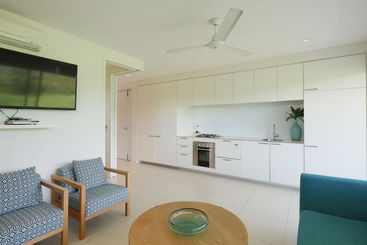 هتل Pool Resort Port Douglas