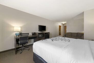 فندق Sleep Inn & Suites Hays I70