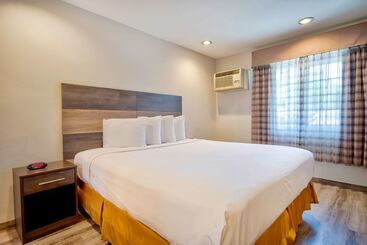 هتل Studio 6 Rosemead, Ca