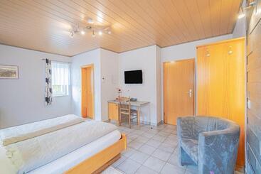 酒店 Ulftaler Schenke