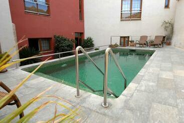 ツーリストアパートメント La Casa De Las Titas