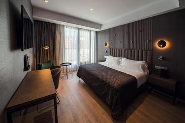 ホテル Catalonia Gran Vía Bilbao