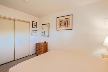 酒店 Hi Tide Resort