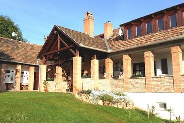 ペンション Wine And Relax In Wineregion 1751