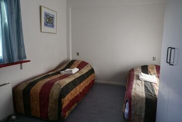 هتل Sulisartut Højskoliat