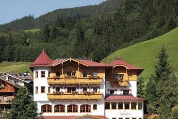 Alpenherz Hotel Garni