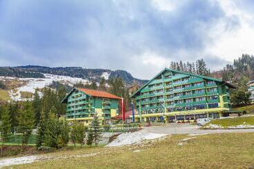 아파트호텔 Alpine Club Resort