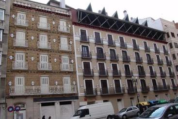 Жильё для туристов Apartamentos Zaragoza Coso