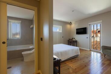 هتل Avenida Boutique