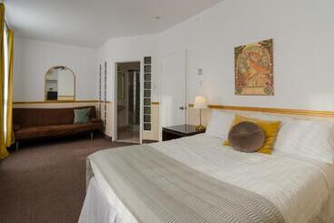 בית מלון כפרי Dorion