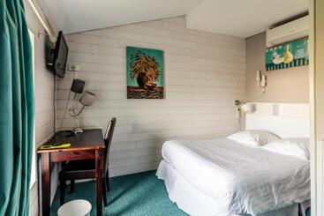 בית מלון כפרי Logis Domaine Du Prieure