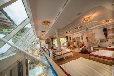 ホテル Platzer Superior