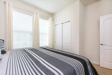 茅舍 8 Bd 6 Bh House Villa At West Side