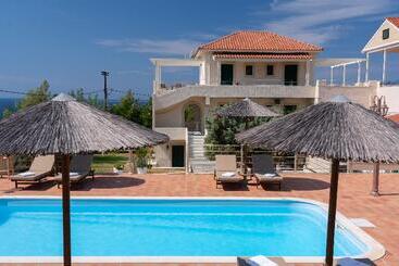 아파트 Kekatos Studios