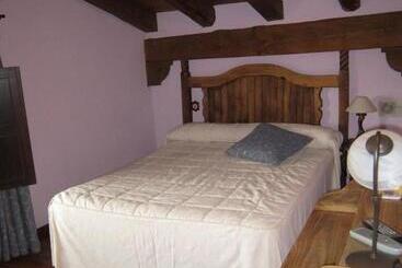 Hostal Rural Jarpar