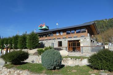 هتل Càmping Vall De Camprodon