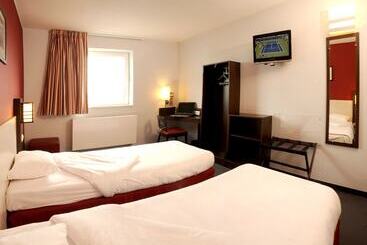 Dc Hotel Charleroi Airport