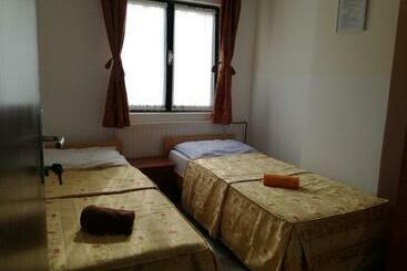 בית מלון כפרי Guesthouse Fortuna