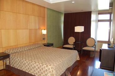 בית מלון כפרי La Casona De Lupa