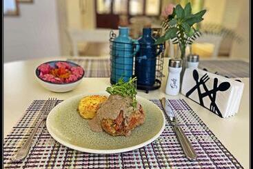 فندق Restaurant Casa Cu Tei Craiova