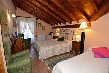 فندق ريفى Posada La Casa De Frama