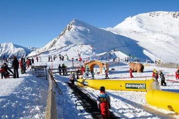 آپارتمان Résidence Odalys Soleil D'aure