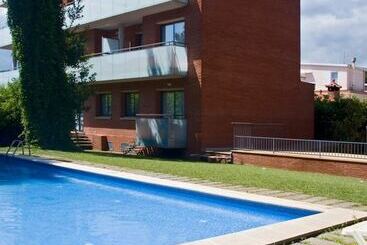 Sg Costa Barcelona Apartments