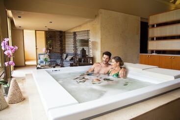 The Villas at Bahia del Duque