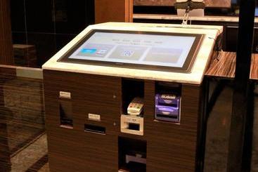 Apa Hotel Shin Osaka Ekimae