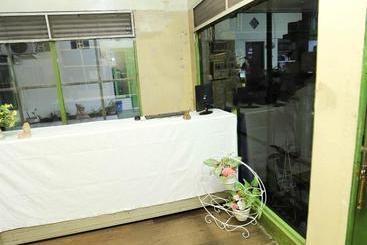 酒店 Pondok Bunda Syariah By Oyo Rooms