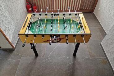 فندق Arietes Marmont Resort