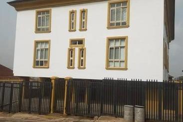 هتل Ayaakaje Guest House