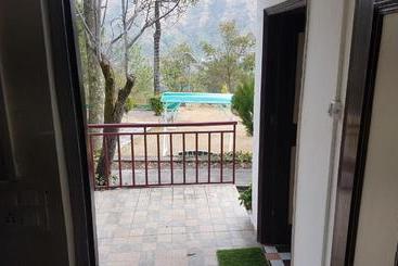ホテル Kasauli Nature Inn