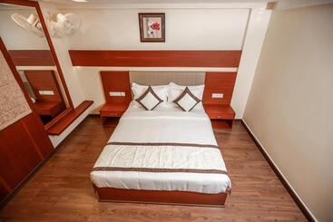 בית מלון כפרי Nesma Palace