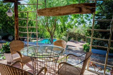 פנסיון 1 Queen Vic