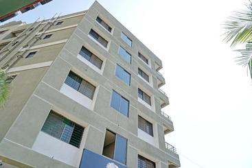 בית מלון כפרי Oyo 80389 Collection O Orchardz Inn