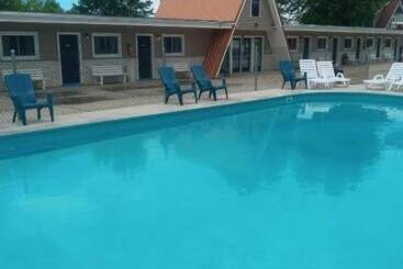 The Palms Motel