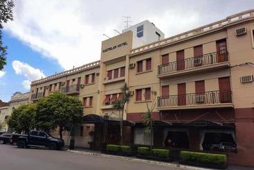 هتل Castelar Cordoba
