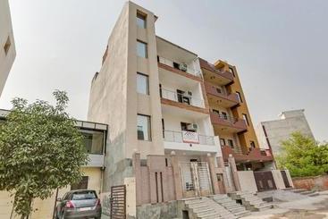 فندق Oyo 79428 Saanj Bnb