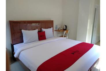 فندق Reddoorz Plus @ Setiabudi Medan 5