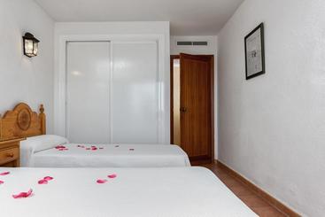Apartamentos Embajador