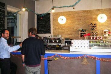 Apartamentos Larga 70