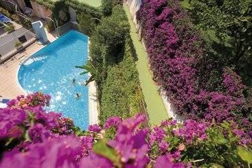 בית מלון כפרי Bellevue Benessere & Relax